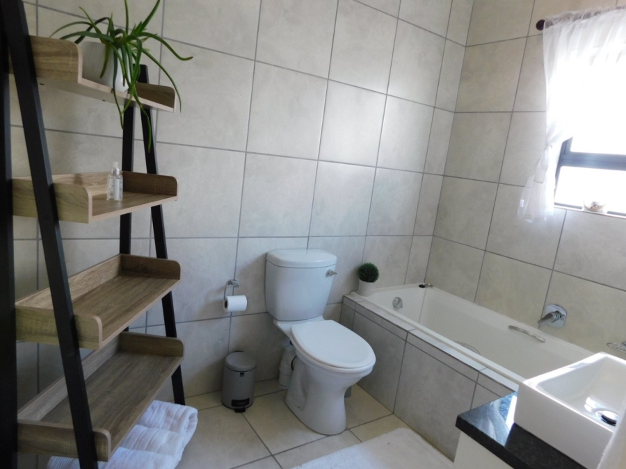 3 Bedroom Property for Sale in Onverwacht Western Cape